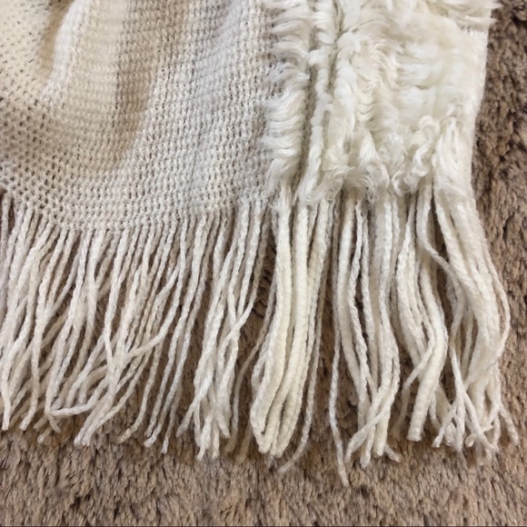 π° BOGO FREE ALL ITEMS π° - Picture 3 of 5